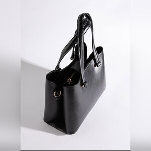 Ricki's Classic Black Hand Bag